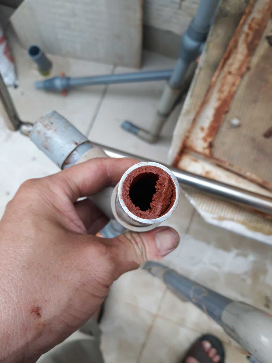 phèm bám nghẹt ống nước phèm bám nghẹt ống nước